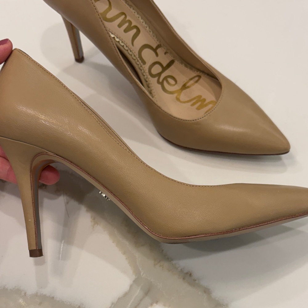 Sam Edelman Beige Pointed Toe Heels